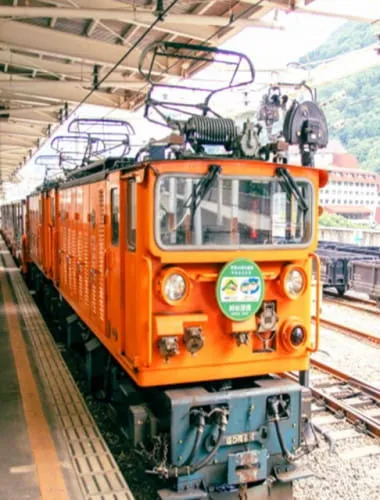 Kurobe Gorge Scenic Train