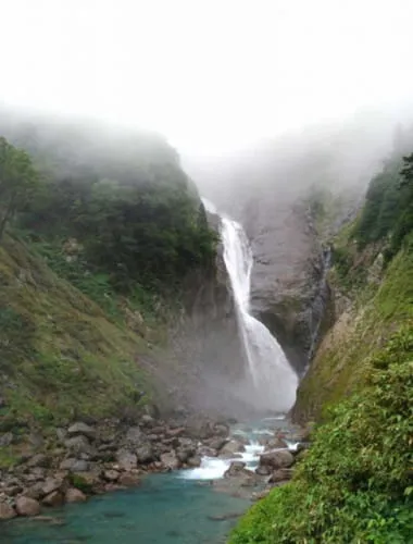 Shomyo Falls