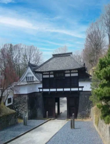 Komoro Castle Ruins・Kaikoen Park
